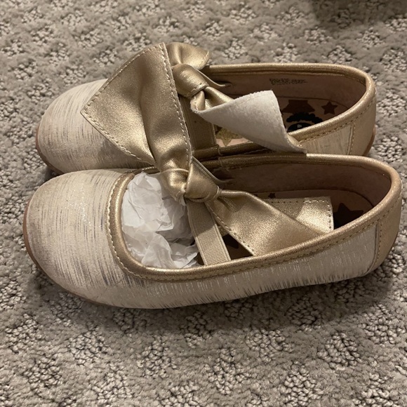 Livie & Luca cream tinsel shimmer shoe - Picture 2 of 4